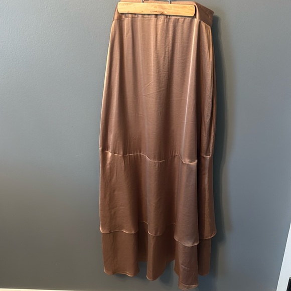 Express | Hi Low Satin Ruffle Maxi Skirt in Bronze NWT - Picture 5 of 12